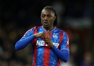 转会市场上演北伦敦德比！英媒：热刺希望击败阿森纳签下埃泽