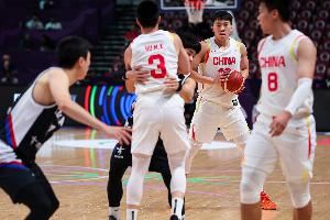 媒体人：希望这场成中国队复兴信号 后面两场每场都当最后一场拼