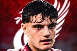 德天空：帕尔马18岁中卫莱奥尼加盟利物浦，转会费3500万欧