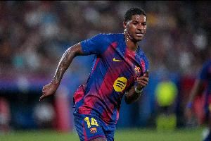 记者：巴萨今天注册霍安-加西亚，拉什福德不太可能赶上西甲首轮