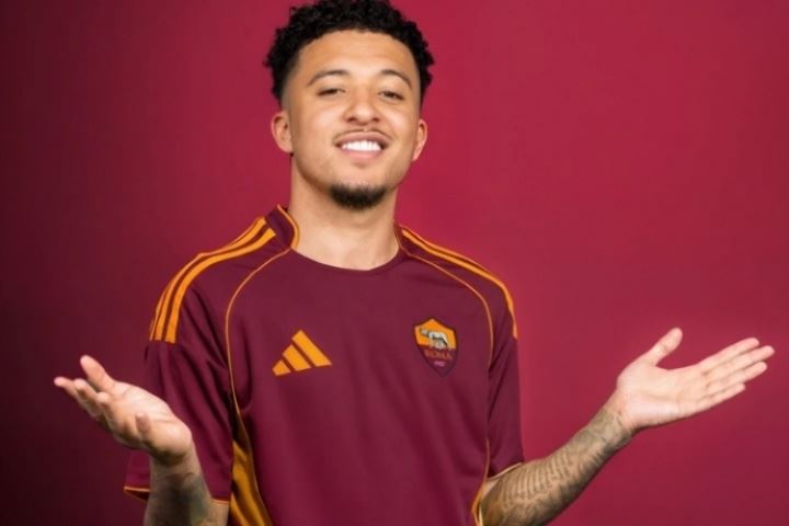 降薪一半！意媒：曼联已接受对桑乔2000万报价 罗马提供400万年薪