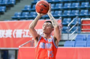 陈林坚：能一人一城当然最好 差不多的情况下 我也希望留下