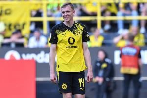 记者：拜尔无意加盟布伦特福德，他仍决心在多特证明自己