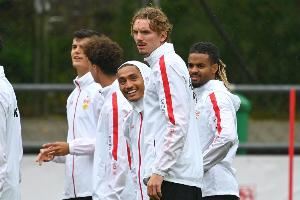 天空体育：沃尔特马德已抵达纽卡，周五上午会接受体检