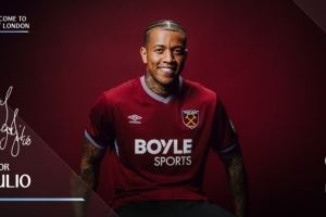 格伊落泪！官方：拒绝水晶宫，布莱顿27岁中卫伊戈尔加盟西汉姆