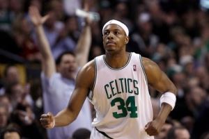 皮尔斯：我是堪萨斯大学队史前5甚至前2 张伯伦肯定是第1