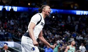 队记：掘金已裁掉摩西-布朗和凯斯勒-爱德华兹