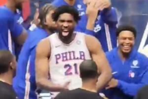 憋坏了!逆转后恩比德&替补席喷垃圾话+疑似不雅动作反击奇才球迷